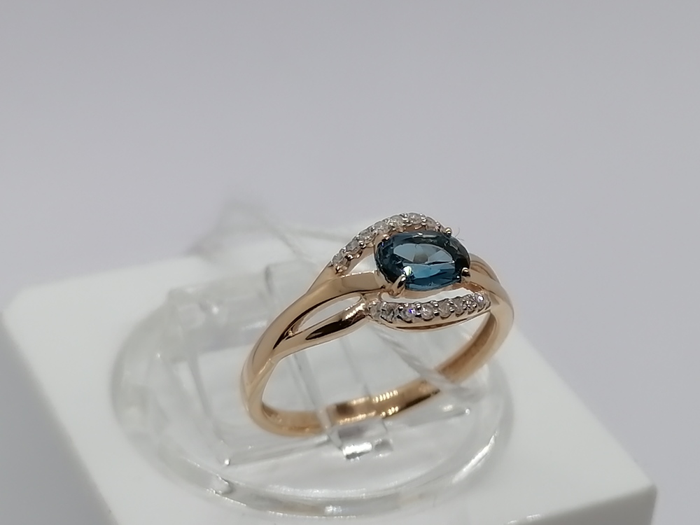 КОЛЬЦО С КАМНЯМИ (Au 585)