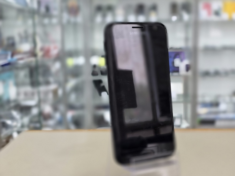 Смартфон Samsung Galaxy J3 2017 2/16