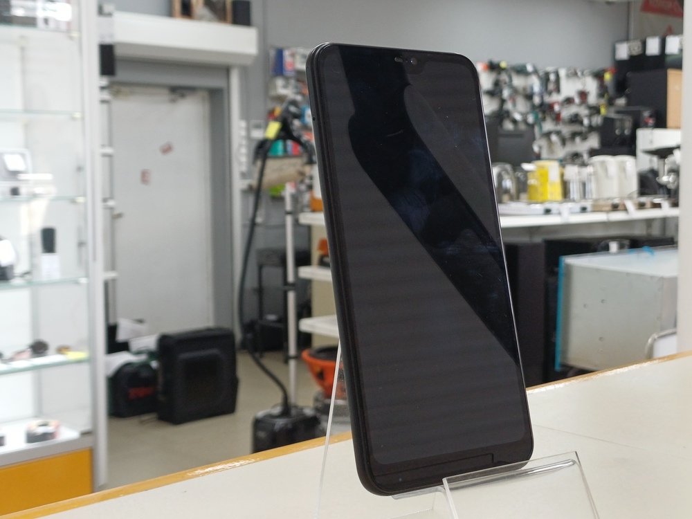 Смартфон Xiaomi Mi A2 Lite 4/64