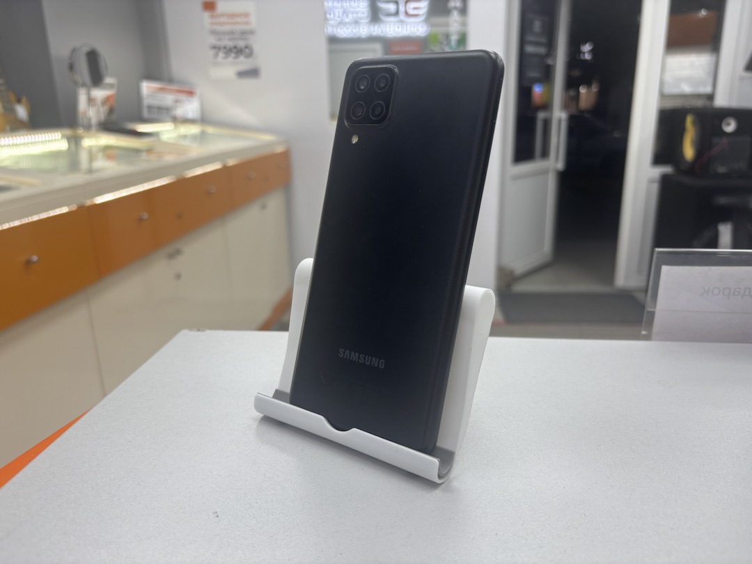 Смартфон Samsung Galaxy A12 4/64