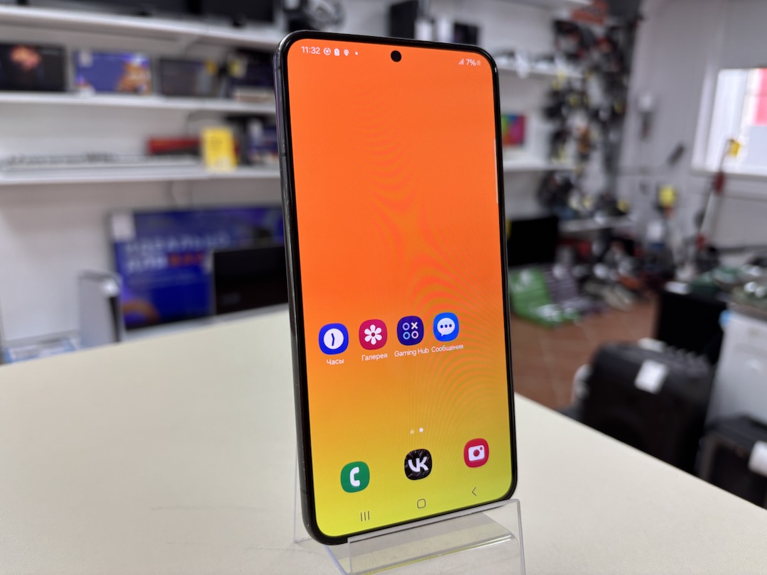 Смартфон Samsung Galaxy S22 8/256