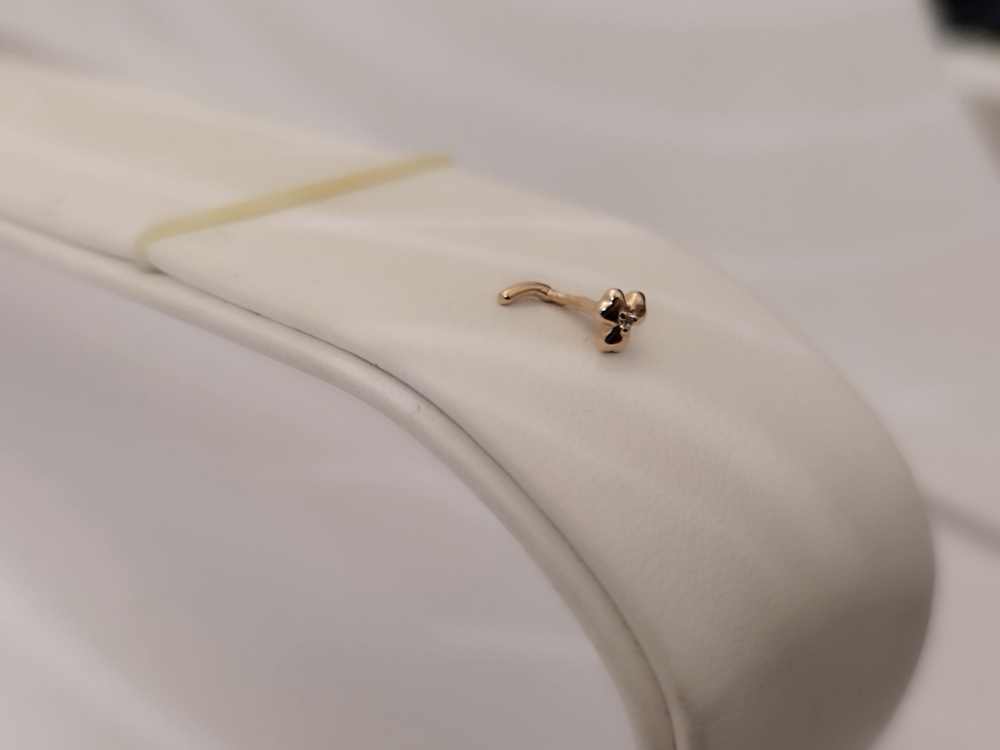 ПИРСИНГ С КАМНЕМ (Au 585)