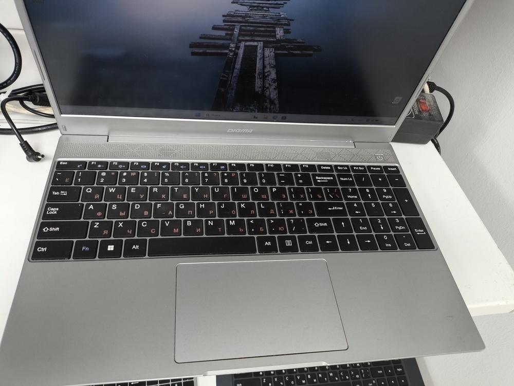 Ноутбук DIGMA; Ryzen 5 3500U, Radeon Vega 8, 8 Гб, 240 Гб, Нет