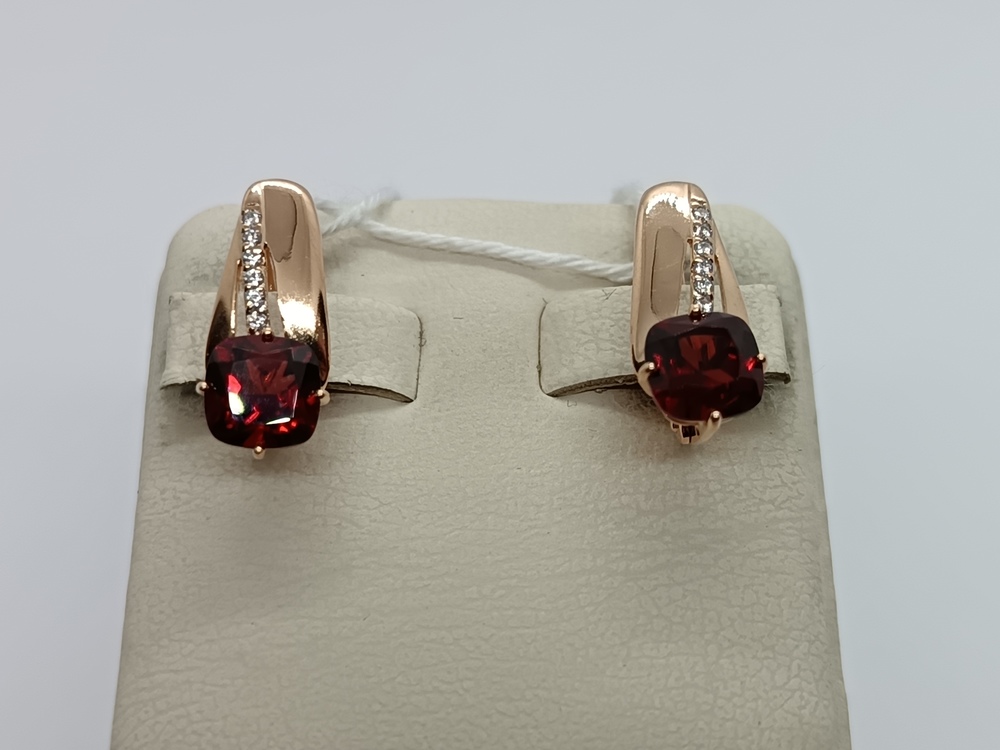 СЕРЬГИ С КАМНЯМИ (Au 585)