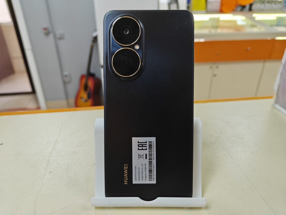 Смартфон Huawei Nova Y73 8/256