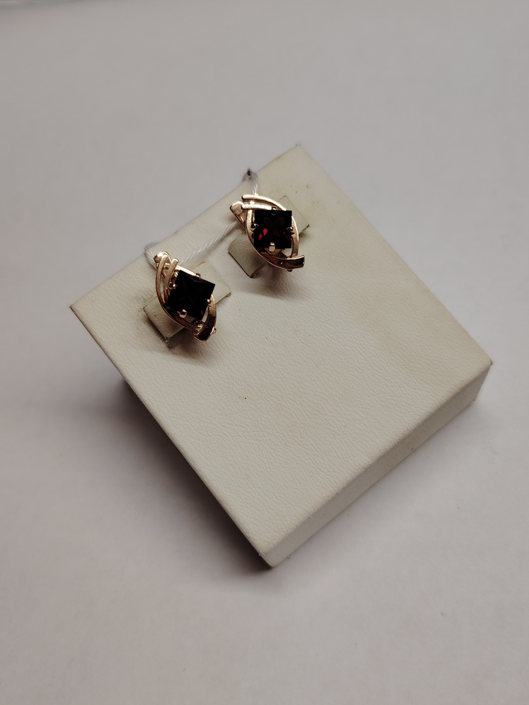 СЕРЬГИ С КАМНЕМ (Au 585)