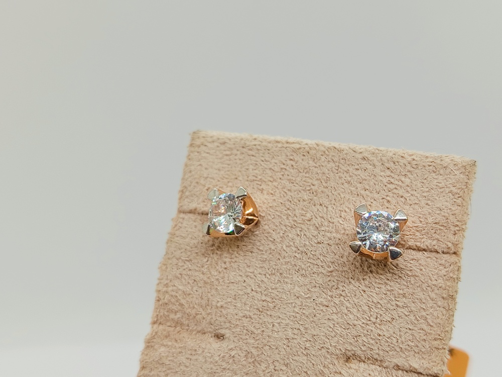 СЕРЬГИ ПУСЕТЫ с камнем (Au 585)