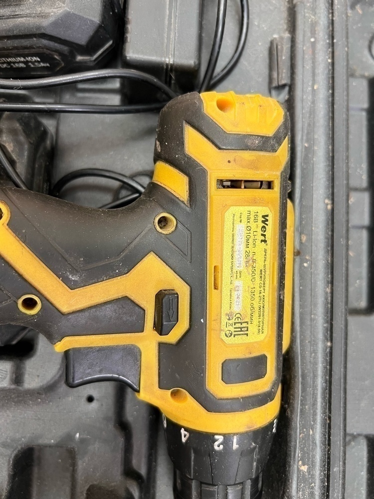 Шуруповерт Wert CD 16-2tli