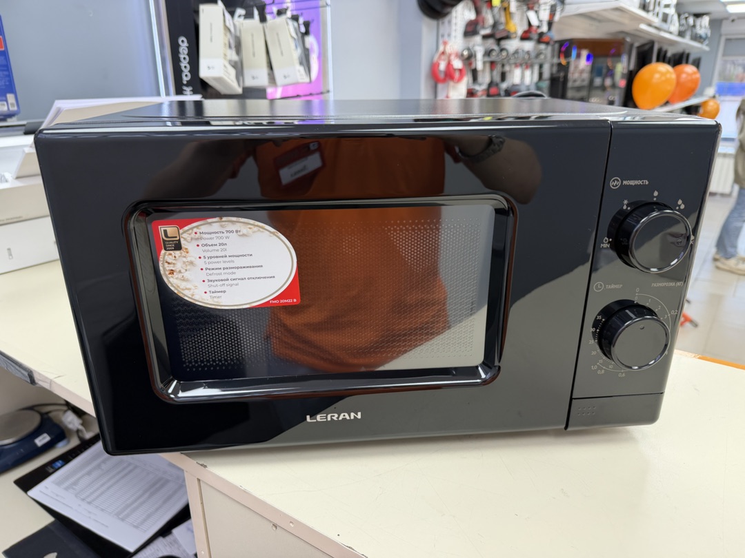 Микроволновая печь Leran FMO 20M22B