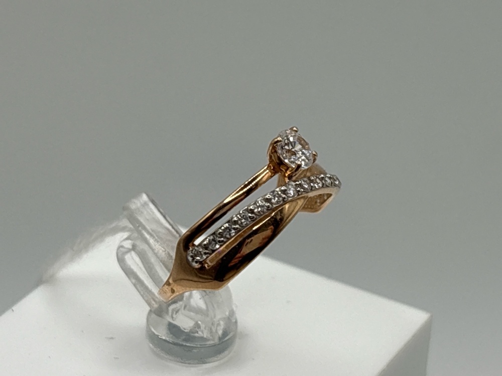 КОЛКМИ585 КОЛЬЦО С КАМНЯМИ (Au 585)