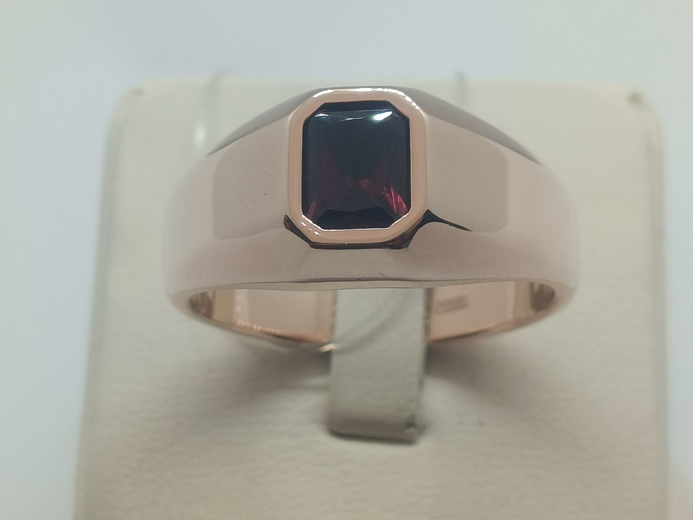 КОЛЬЦО ПЕЧАТКА Гранат (Au 585)