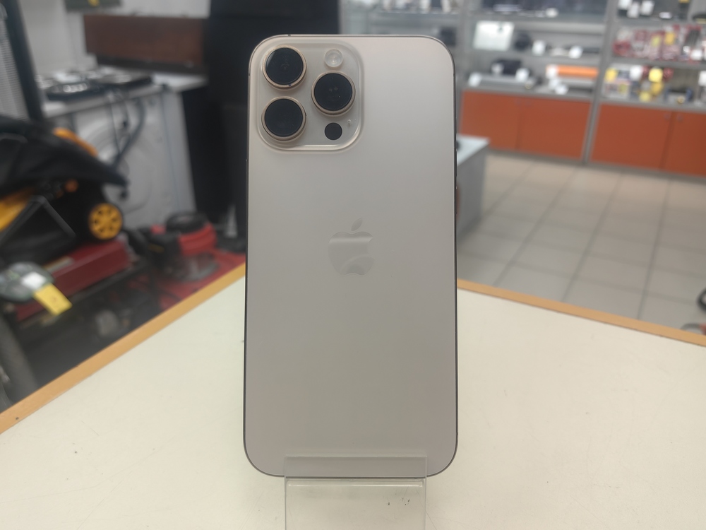 Смартфон Apple Iphone 16 Pro Max 256Gb