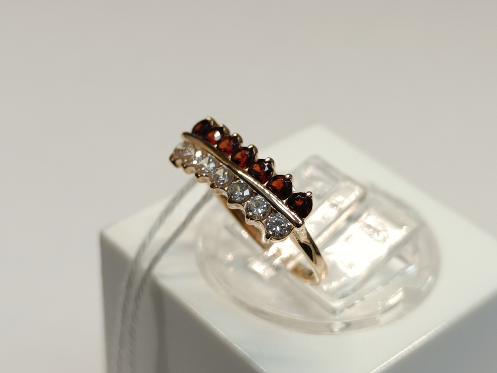 КОЛКМИ585 КОЛЬЦО С КАМНЯМИ (Au 585)