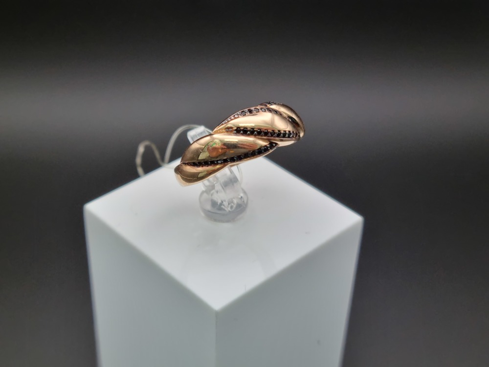 04-51-0822-04 КОЛЬЦО С КАМНЯМИ (Au 585)