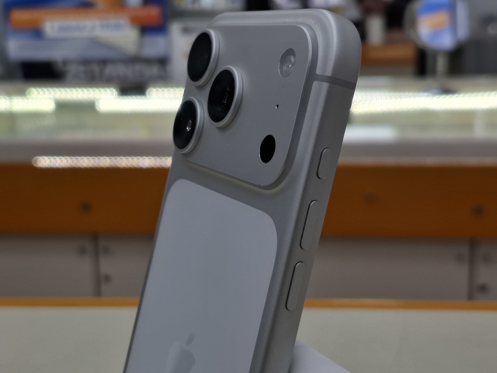 Смартфон Apple Iphone 17 Pro 512Gb