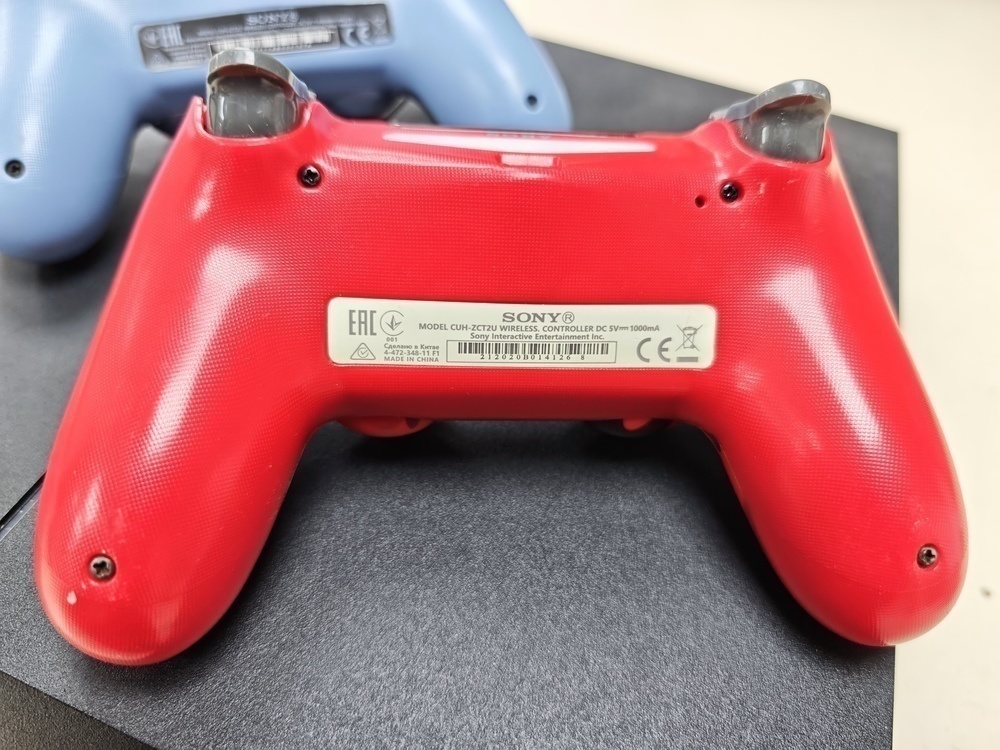 Игровая приставка PlayStation 4 FAT 1Tb