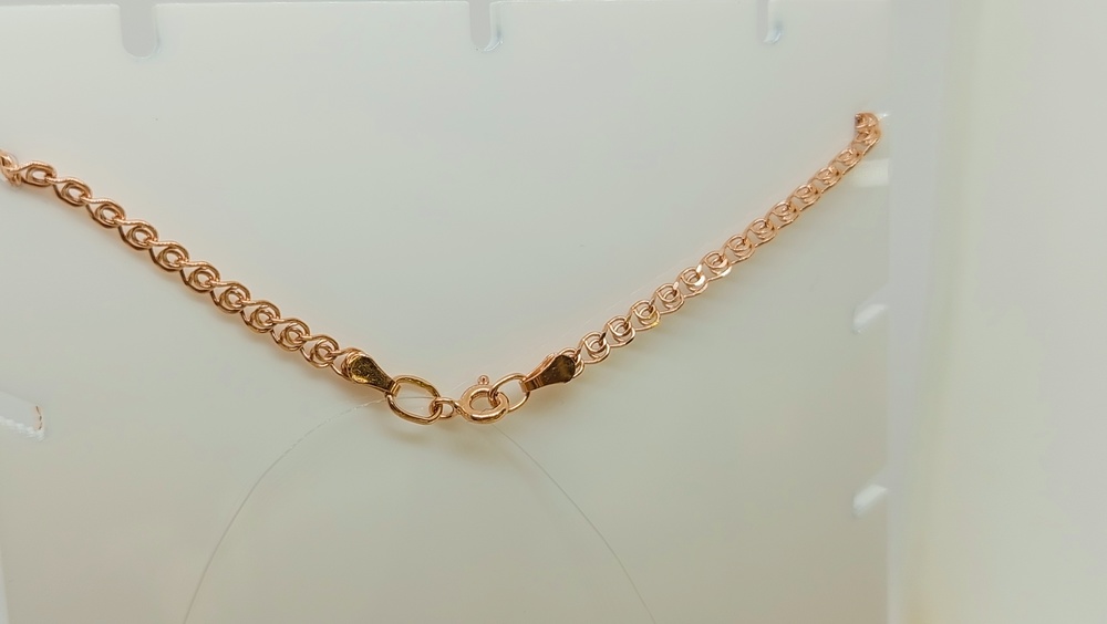 ЦЕПЬ ПУСТОТЕЛАЯ Лав (Au 585)