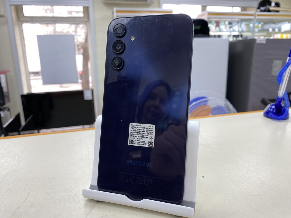 Смартфон Samsung Galaxy A15 4/128