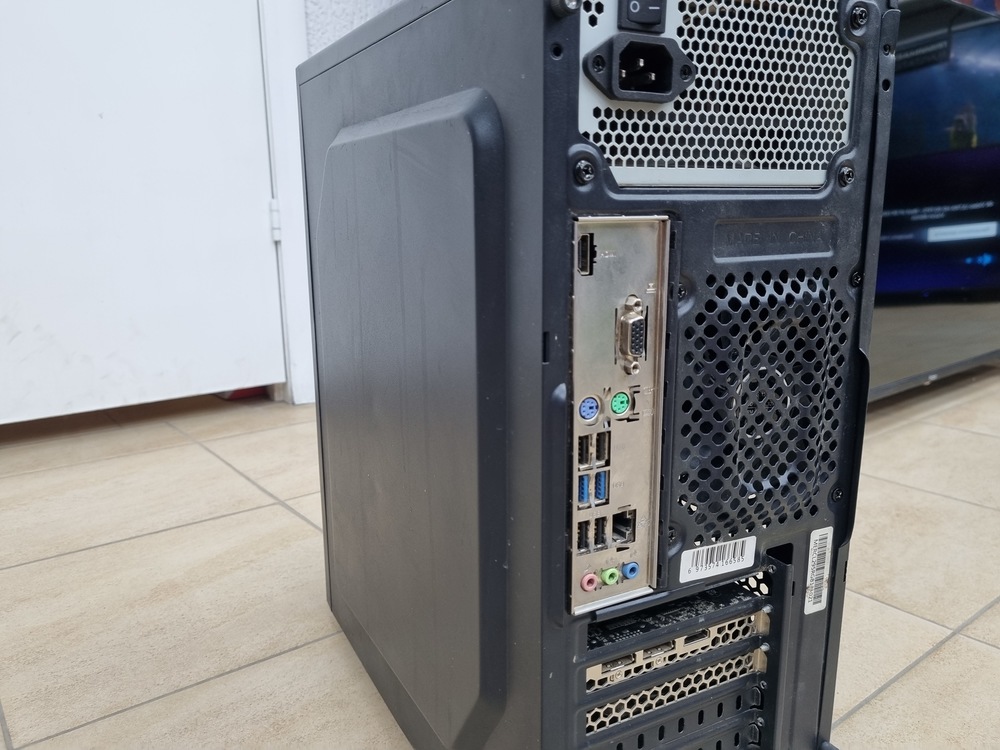 Системный блок Noname; Core i3-10100F, GeForce GTX 1650, 16 Гб, 512 GB, Нет