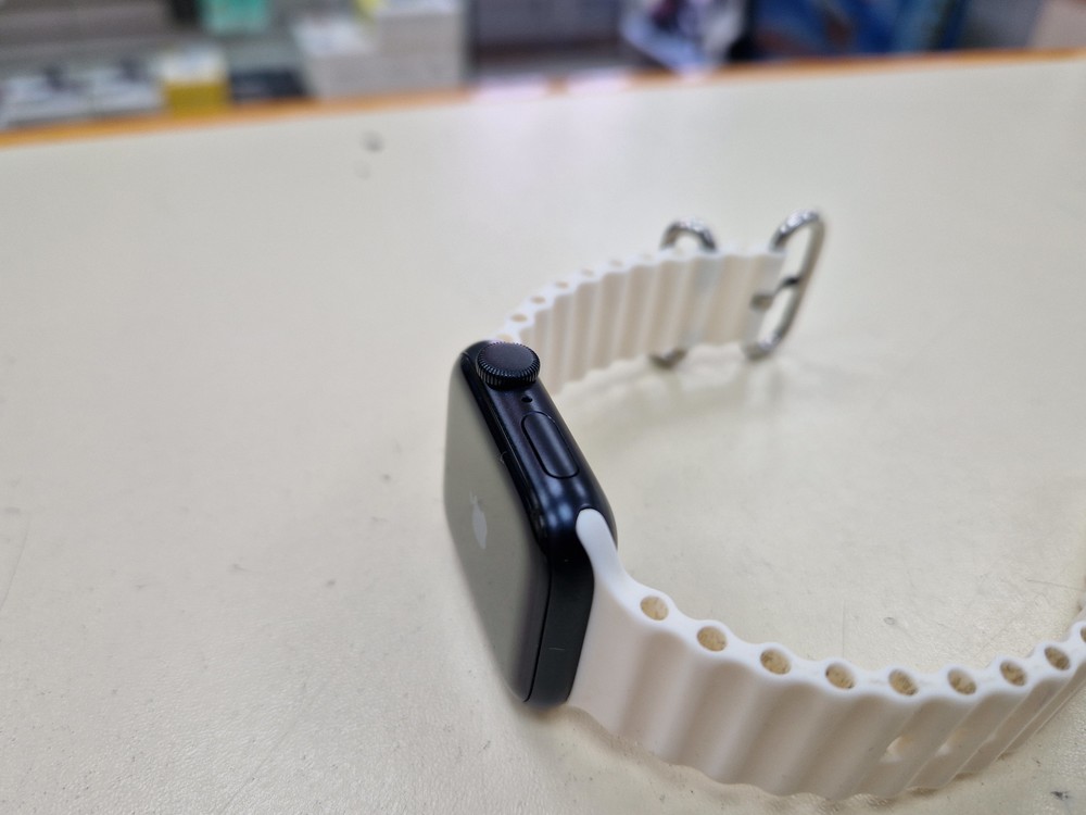 Смарт-часы Apple Watch SE 2022 40mm