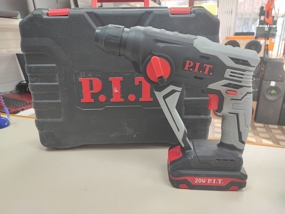 Перфоратор P.I.T. PBH20H-16A