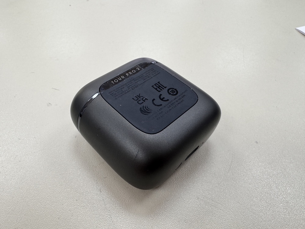 Наушники беспроводные JBL Tour Pro 2