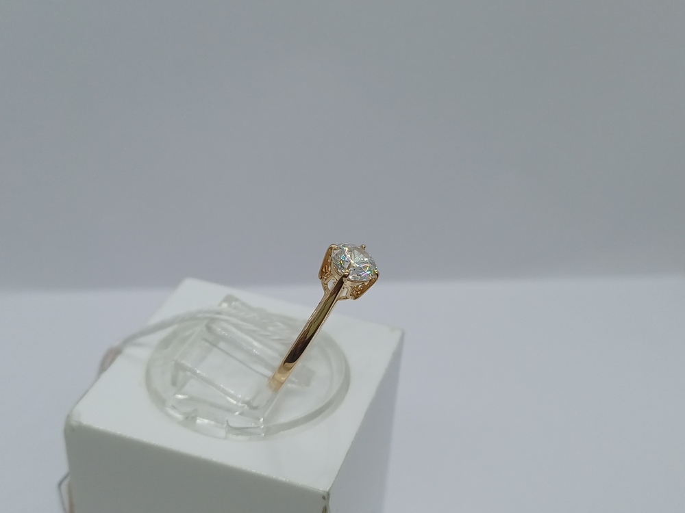 КОЛКМ585 КОЛЬЦО С КАМНЕМ (Au 585)