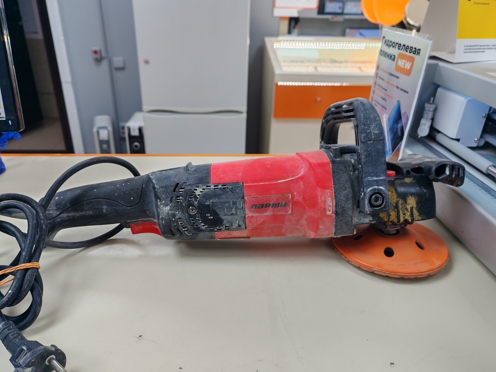 Угловая шлифмашина FIT AG-180/1650