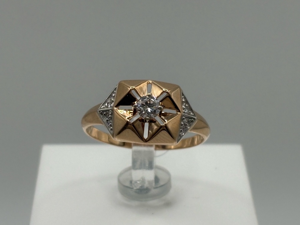 КОЛЬЦО С КАМНЯМИ (Au 585)