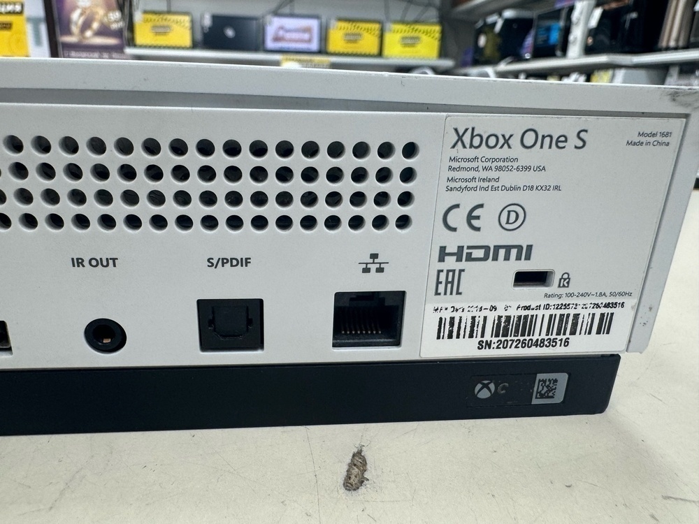 Игровая приставка Xbox One S 500Gb