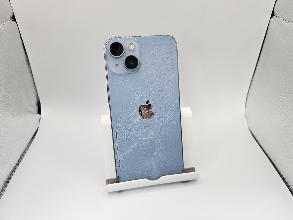 Смартфон Apple Iphone 14 128Gb