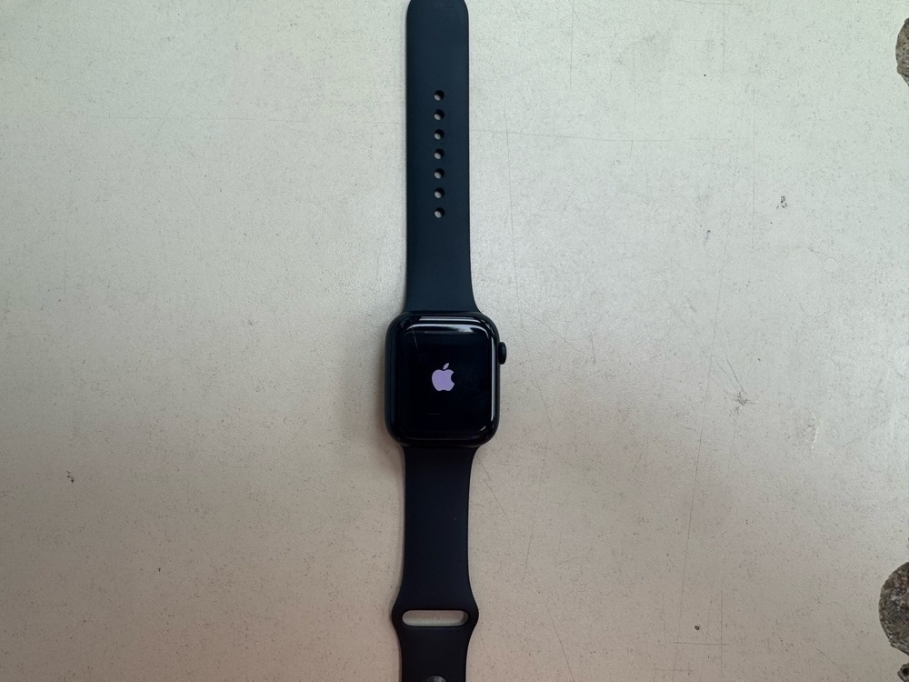 Смарт-часы Apple Watch Series 7 45mm