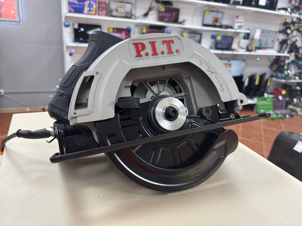 Дисковая пила P.I.T. PKS185-C4