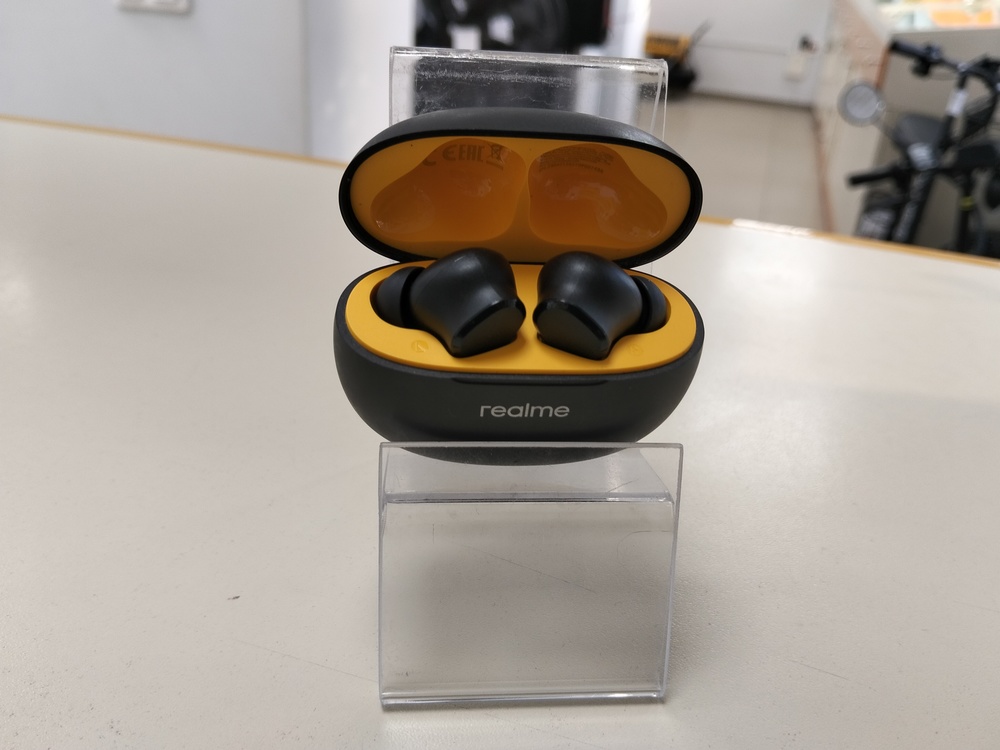 Наушники беспроводные REALME Buds 4