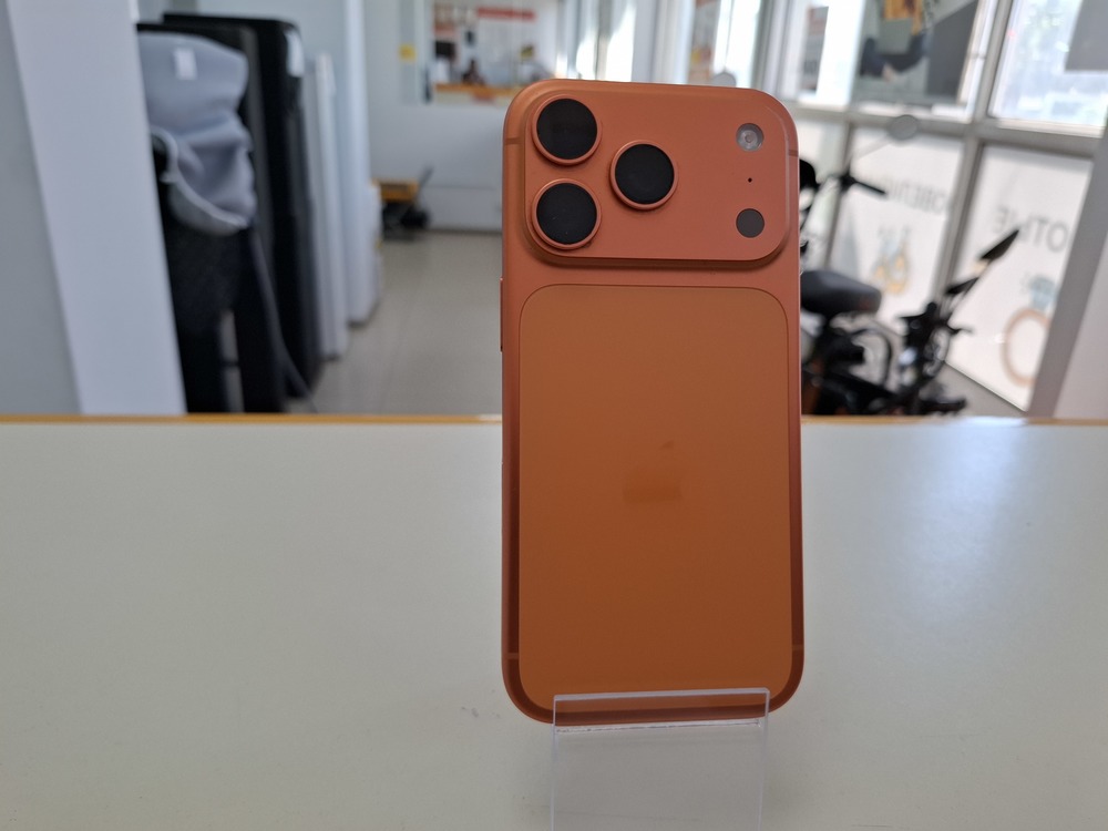 Смартфон Apple Iphone 17 Pro 256Gb eSim