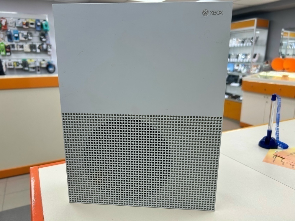 Игровая приставка Xbox One S 1TB