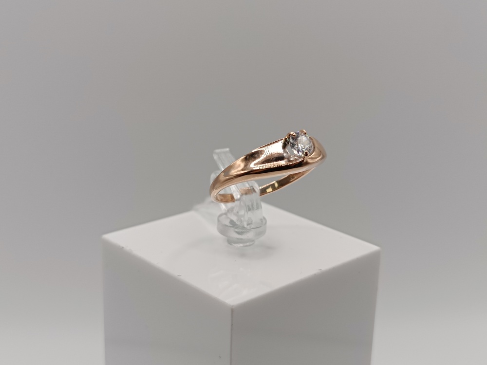 КОЛКМ585 КОЛЬЦО С КАМНЕМ (Au 585)