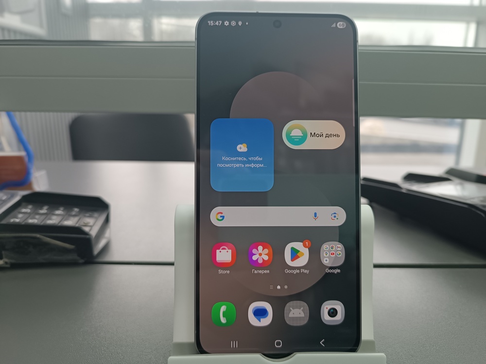 Смартфон Samsung Galaxy S25 FE 8/256