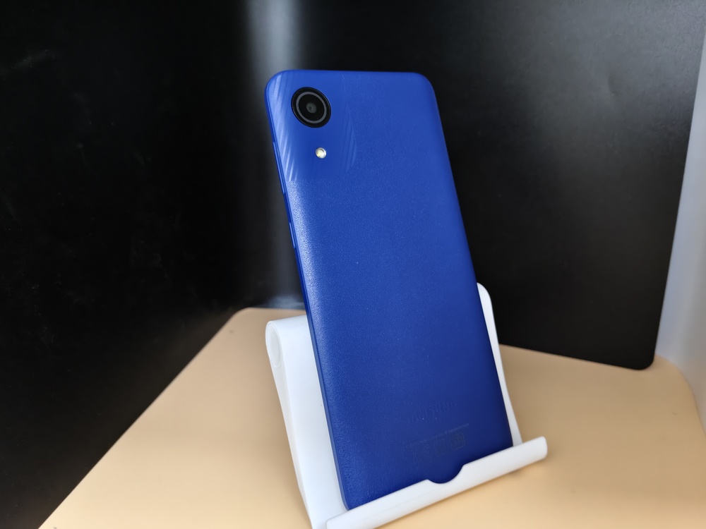 Смартфон Samsung Galaxy A03 Core