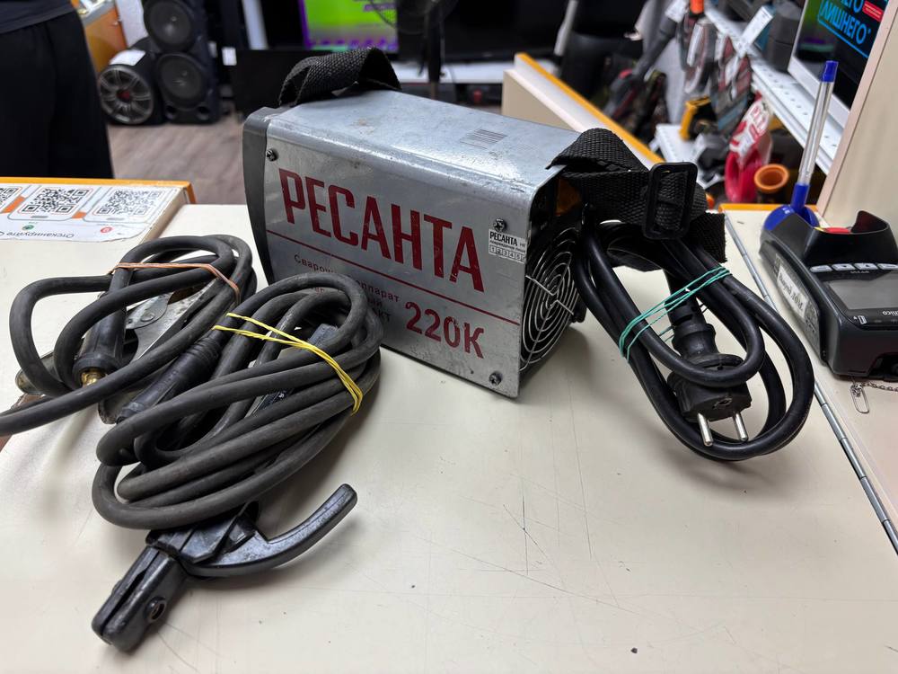 Сварочный аппарат Ресанта САИ-220К
