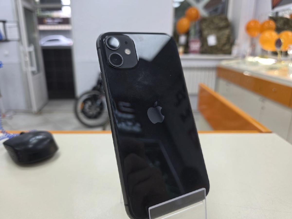 Смартфон Apple iPhone 11 64Gb