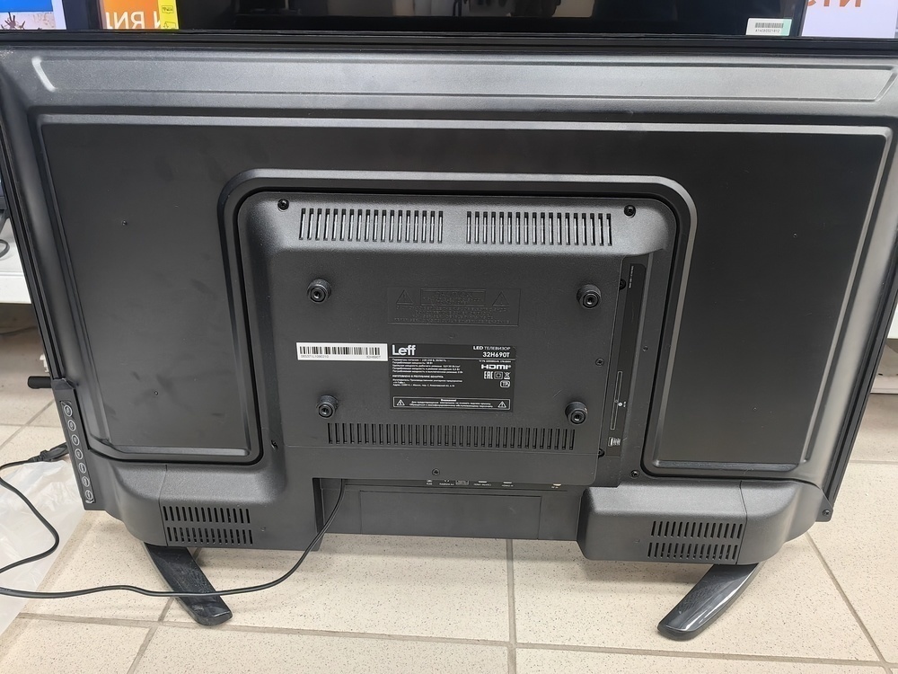 LED Телевизор Leff 24H690T