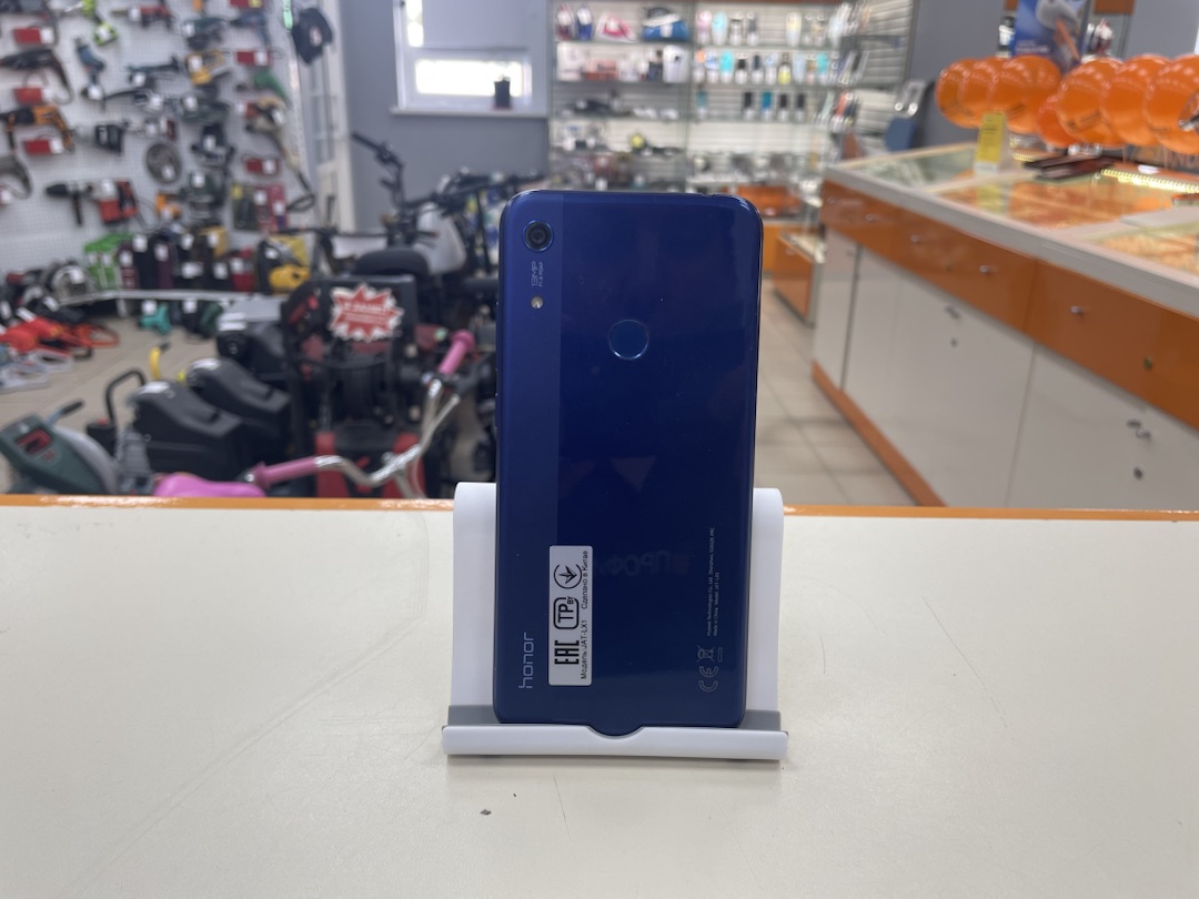 Смартфон Honor 8A 2/32