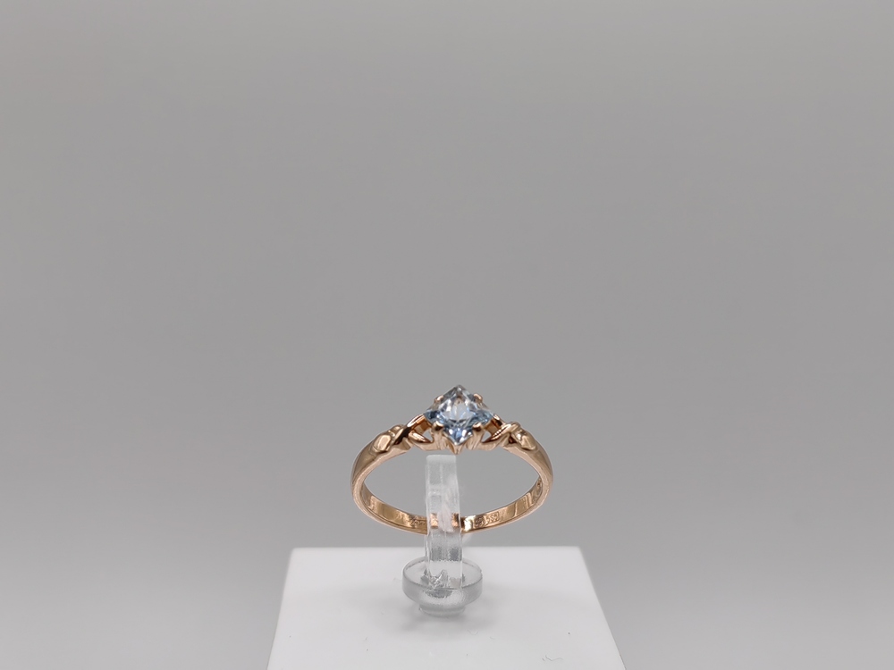 КОЛКМ585 КОЛЬЦО С КАМНЕМ (Au 585)