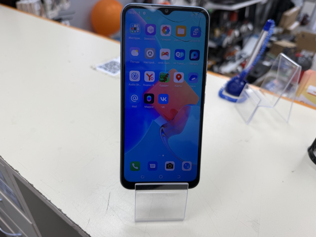Смартфон Tecno Spark GO 2022 2/32