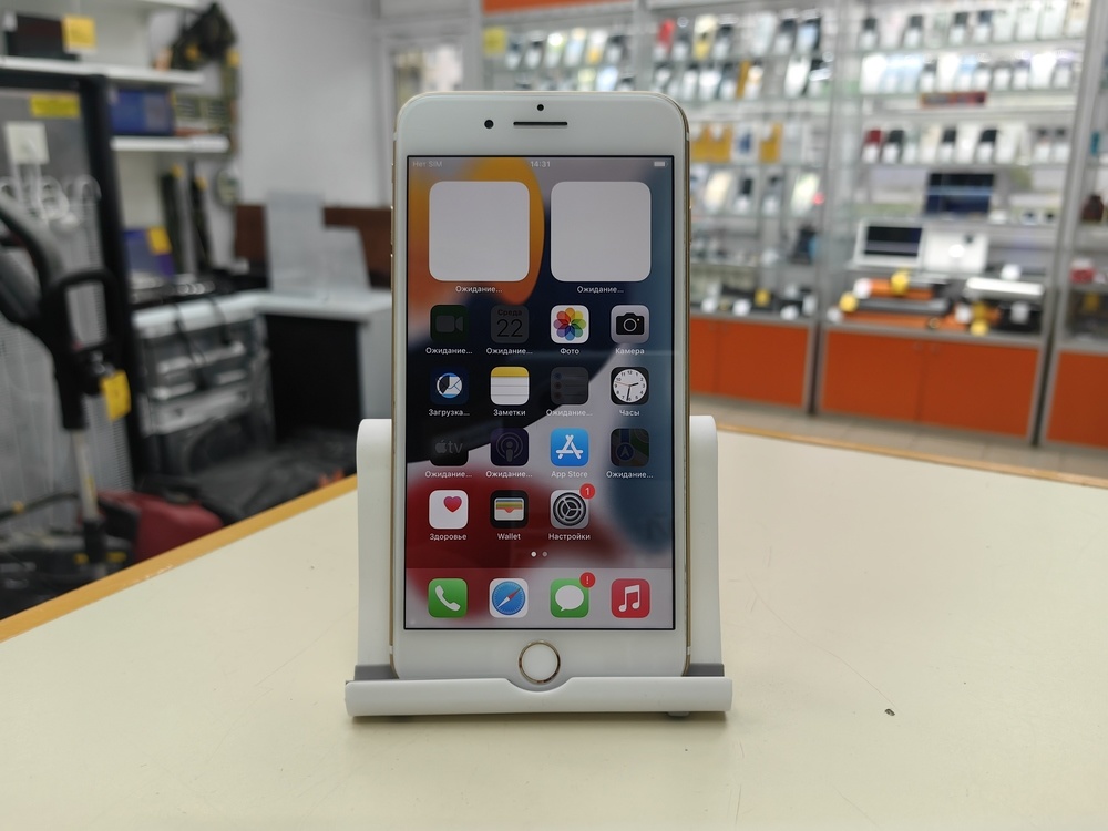 Смартфон Apple iPhone 7 Plus 128Gb