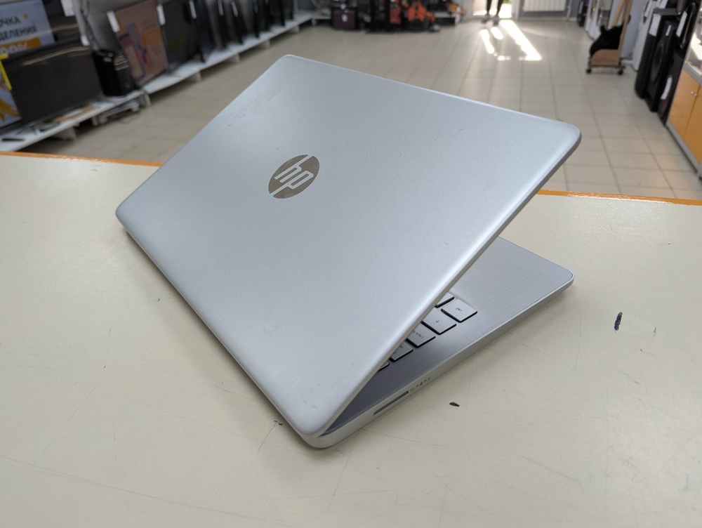 Ноутбук HP; Ryzen 5 3500U, Radeon Vega 8, 4 Гб, 512 GB, Нет