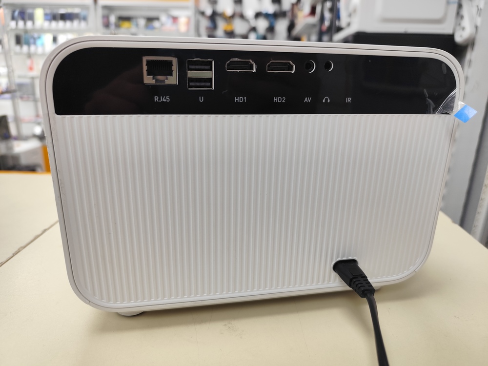 Проэктор Byintek U12