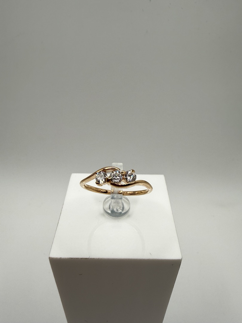 КОЛКМИ585 КОЛЬЦО С КАМНЯМИ (Au 585)