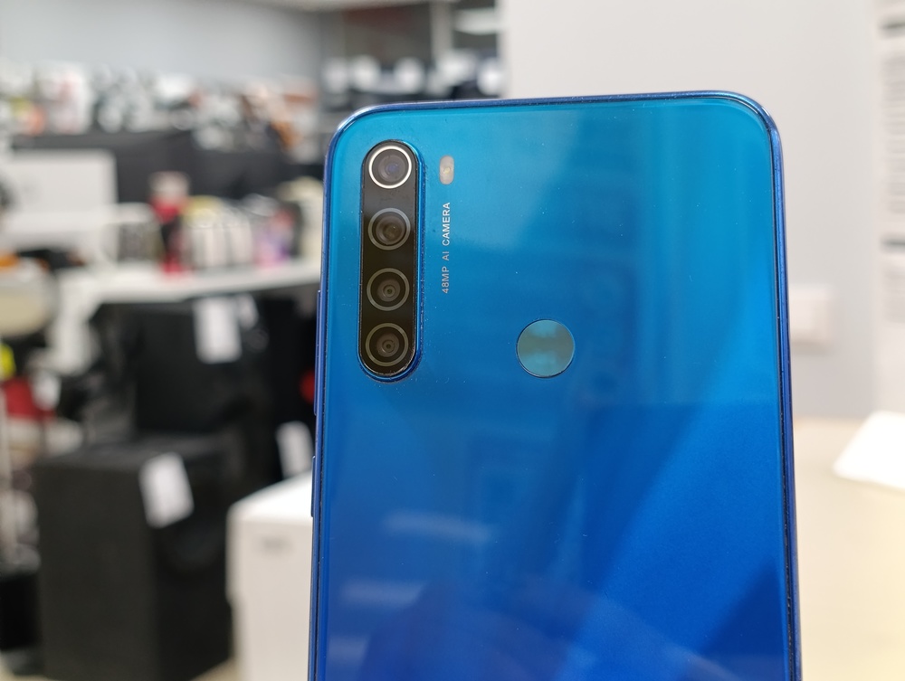 Смартфон Xiaomi Redmi Note 8 4/64